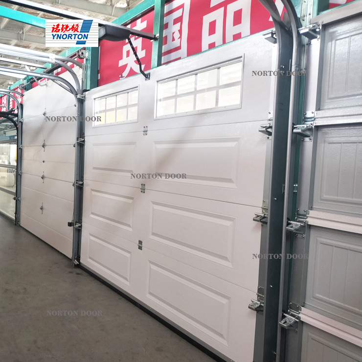 Fem nøkkelpunkter for rutinemessig vedlikehold av garasjeporter: Disse triksene bidrar til å forlenge levetiden deres