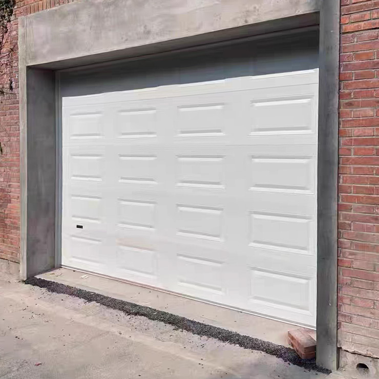 Automatisk seksjons 16x8 garasjeport
